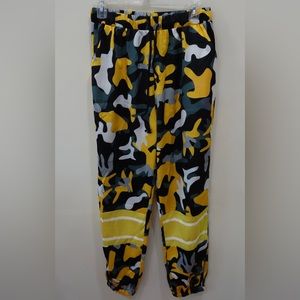 NWT Amazon Yellow Camo Pants - Large